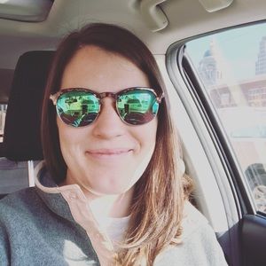 Meet your Posher, Rebeccah